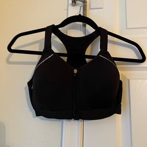 Black Women's Sports Bra